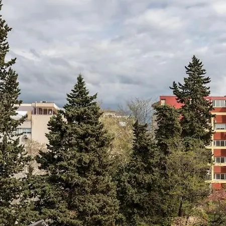 Brand New 1br Near Central Station, Old Town, Beach - 3 Minute Walking