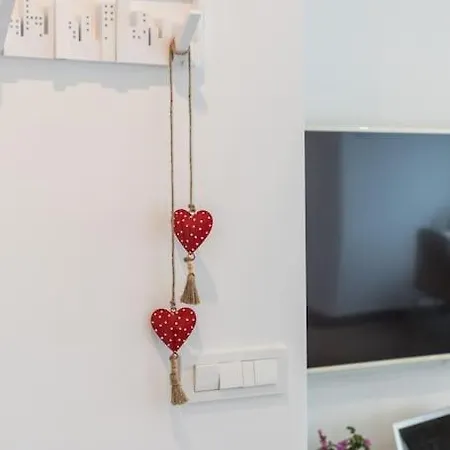Brand New 1br Near Central Station, Old Town, Beach - 3 Minute Walking Сплит
